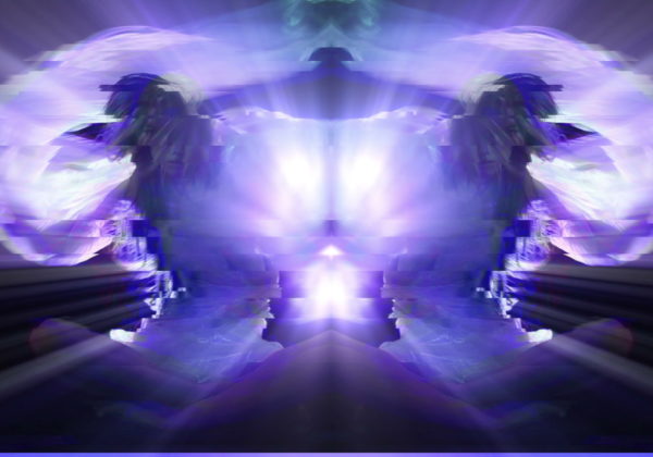 vj video background Split-purple-ray-effect-Beautiful-dancer-woman-dance-uses-fans-on-black-background_003